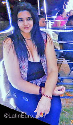 Date this delightful Venezuela girl Anny from Puerto la Cruz VE3326
