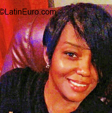 Date this pretty Dominican Republic girl Alexandra from Distrito Nacional DO38436