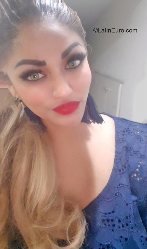 Date this passionate Peru girl Carolina from Lima PE1613