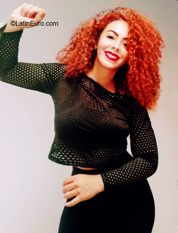 Date this delightful Colombia girl Yaki from Medellin CO28030