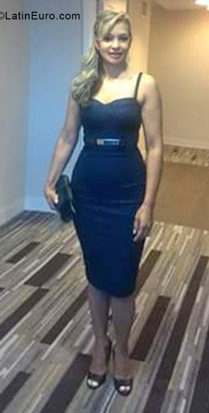 Date this delightful Colombia girl Maria from Bogota CO28266