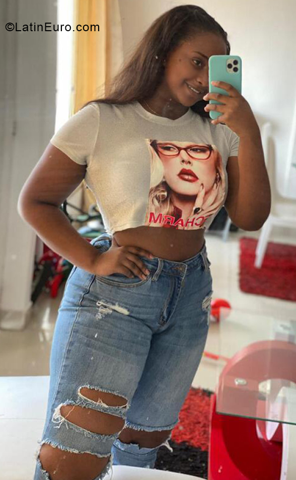 Date this fun Colombia girl Melissa from Cali CO28473