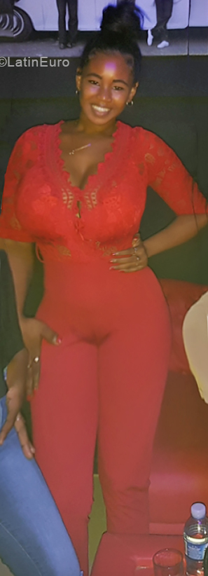 Date this delightful Cuba girl Lisandra from Havana CU724