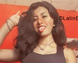 Date this pretty Argentina girl Gabriela from Buenos Aires AR532
