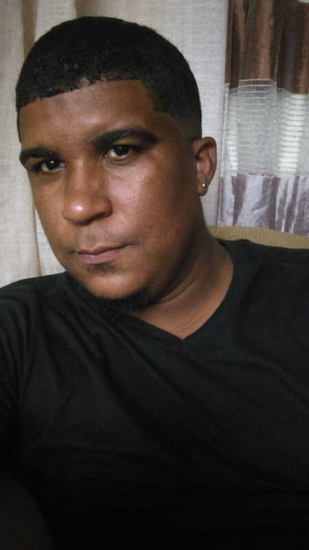Date this cute Puerto Rico man Alberto tori from Higuey PR220
