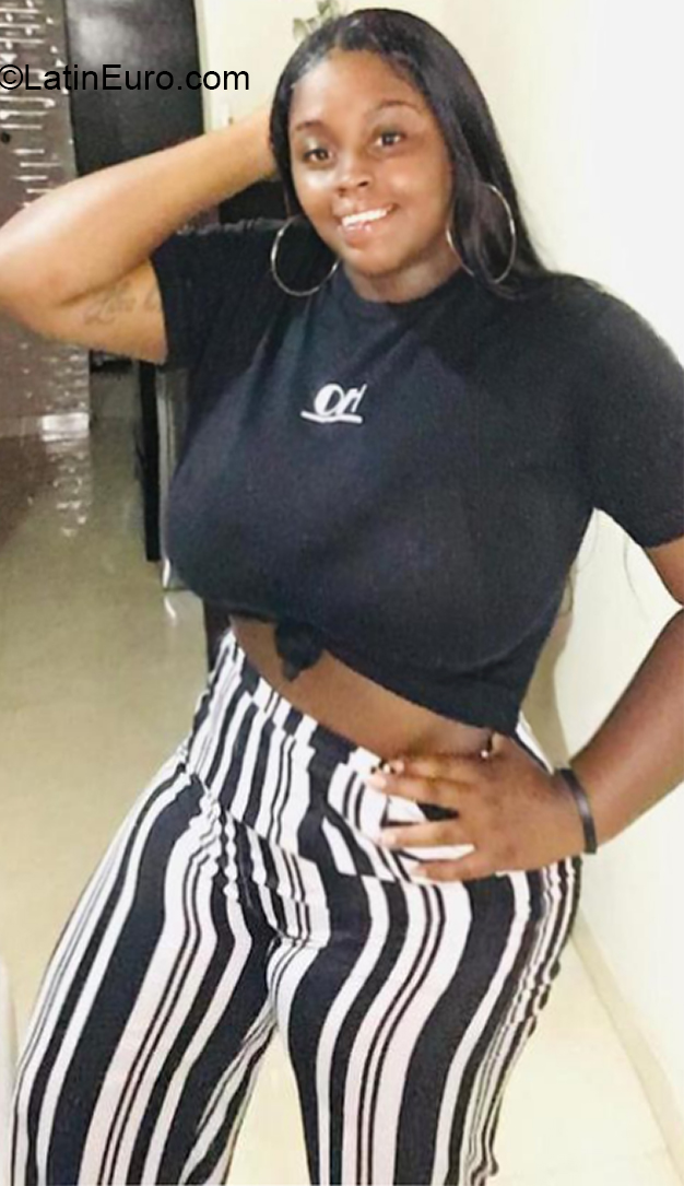 Date this beautiful Colombia girl Deisy from Cali CO28623