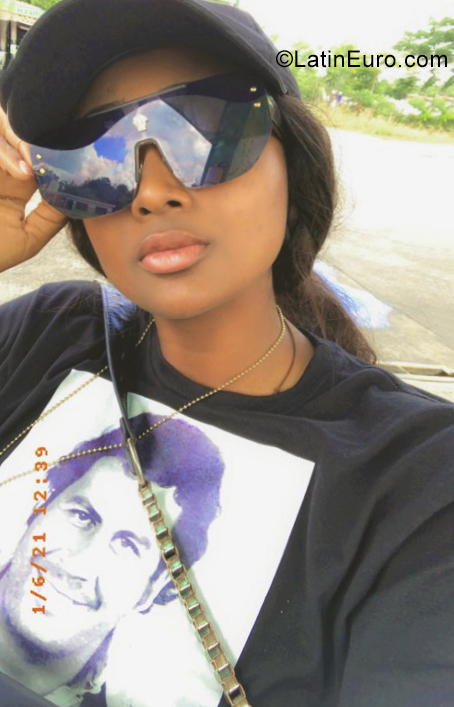 Date this stunning Colombia girl Katerin from Cali CO28693