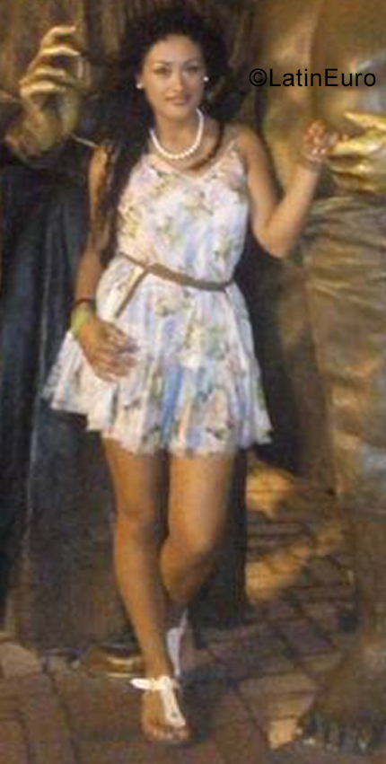 Date this happy Colombia girl LEIRA from Bogota CO28724