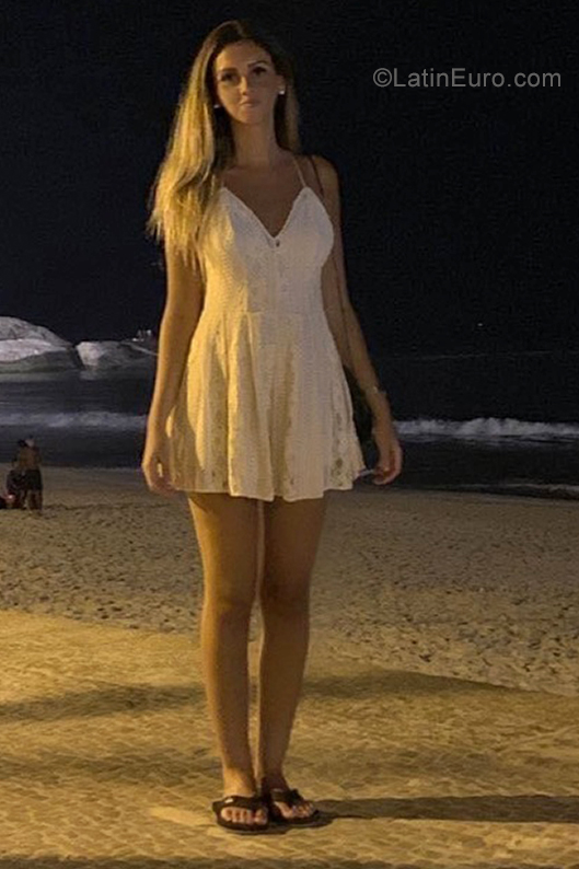 Date this sensual Brazil girl Priscilla from Rio De Janeiro BR11265