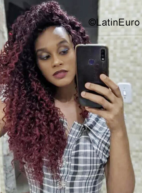 Date this fun Brazil girl Luana from Sao Francisco Do Conde BR11271