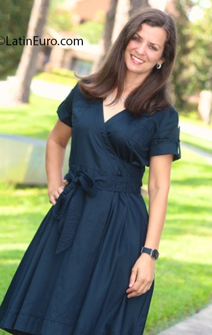 Date this attractive Brazil girl MissLonely from Ouro Preto BR11281