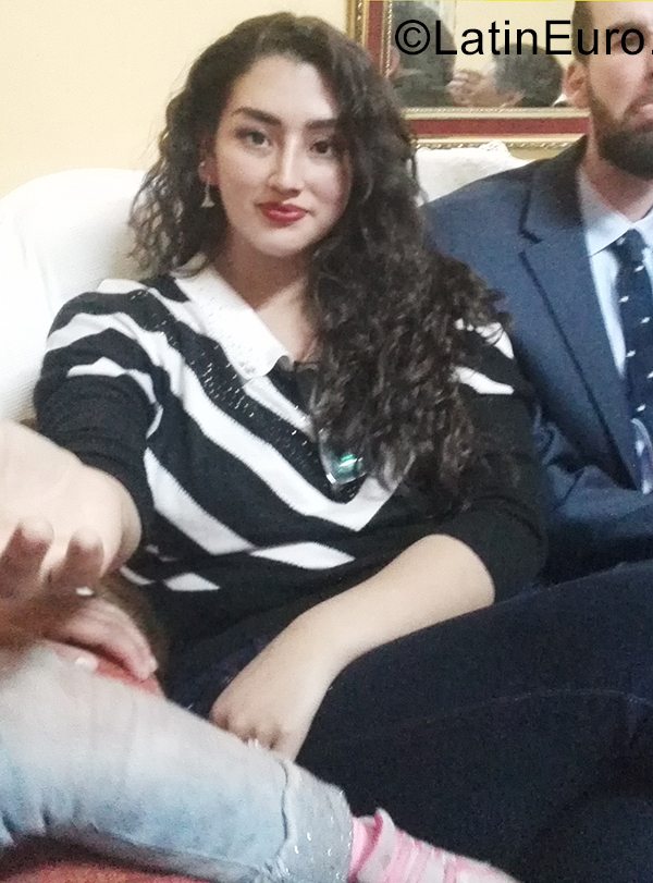 Date this cute Peru girl Alaina from Lima PE1756