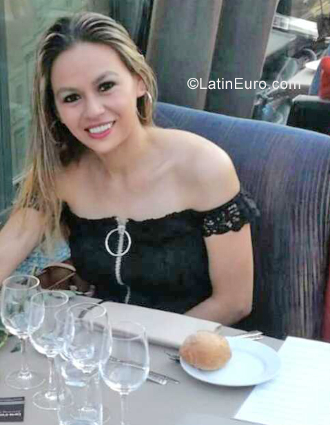 Date this sultry Norway girl Milena from Oslo NO230