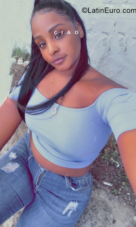 Date this pretty Dominican Republic girl Katherine from Puerto Plata DO39295