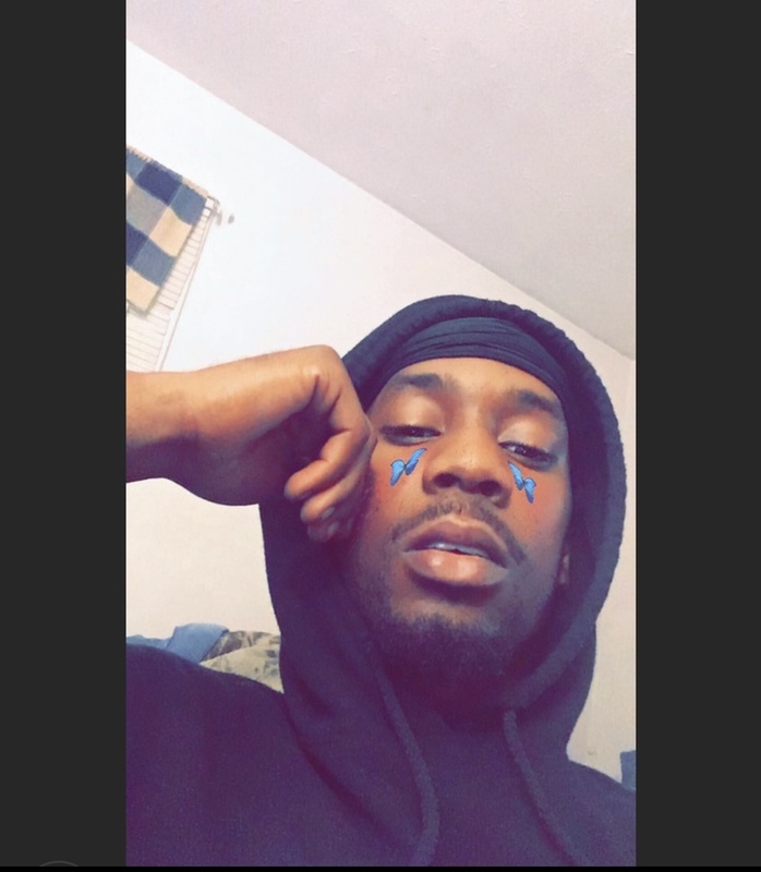 Date this cute United States man Kingwizzrd from Jacksonville US21195