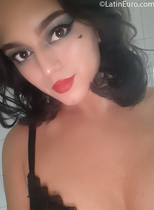 Date this nice looking Mexico girl Debora from Puebla MX2333