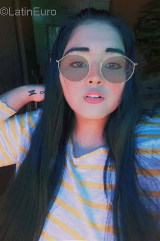 Date this foxy Bolivia girl Abigail from Santa Cruz BO115