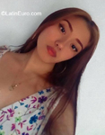 happy El Salvador girl Nicole from San Salvador SV164
