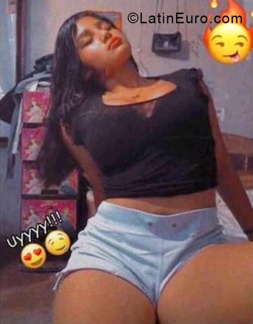 Date this athletic Nicaragua girl Rose from Managua NI283