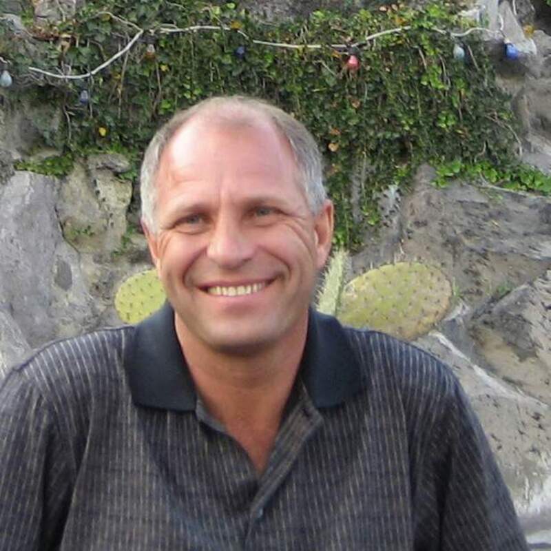 Date this young Mexico man Steve from Cozumel MX2391