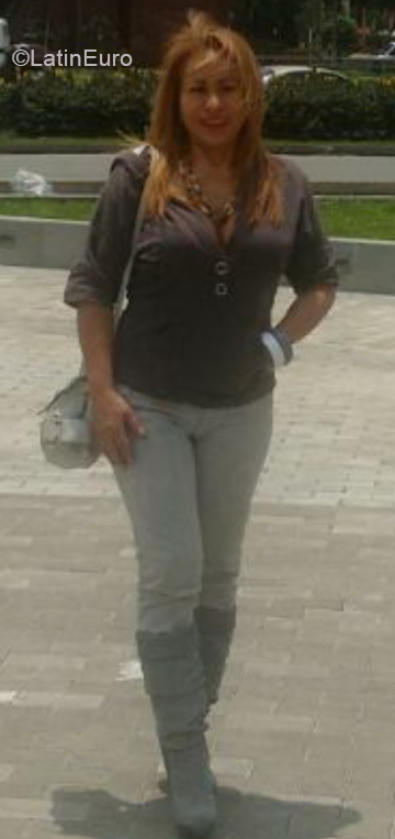 Date this exotic Colombia girl Emita from Medellin CO30784