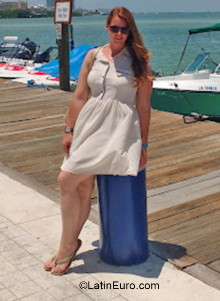 Date this nice looking Mexico girl Anne Marie from Tijuana MX2424