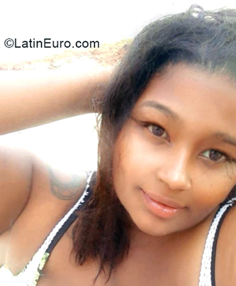 Date this voluptuous Dominican Republic girl Marleny from Santo Domingo DO39979