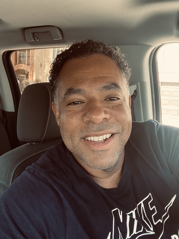 Date this hard body United States man Albirdin from San Diego US21347