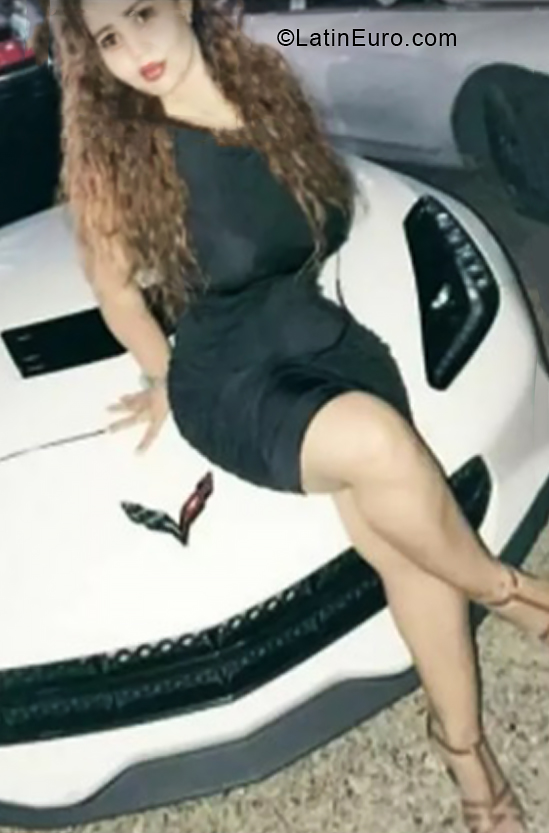 Date this exotic Dominican Republic girl Francia from Santiago DO40048