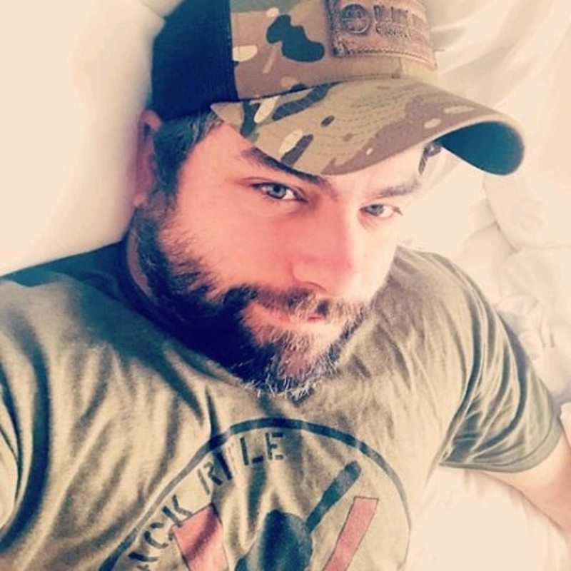 Date this exotic United States man Steven from Dallas US21371