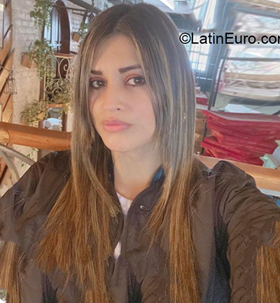 Date this gorgeous Colombia girl Angie from  CO31538