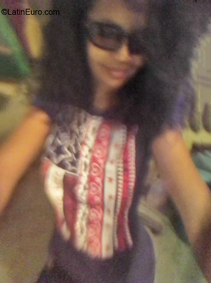 Date this cute Dominican Republic girl Karina from La Romana DO40087