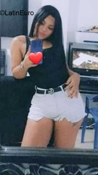 Date this exotic Colombia girl Milagros from Barranquilla CO30728
