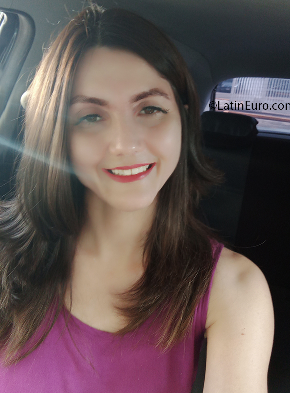 Date this foxy Venezuela girl Angelica from Ciudad Guayana VE4204