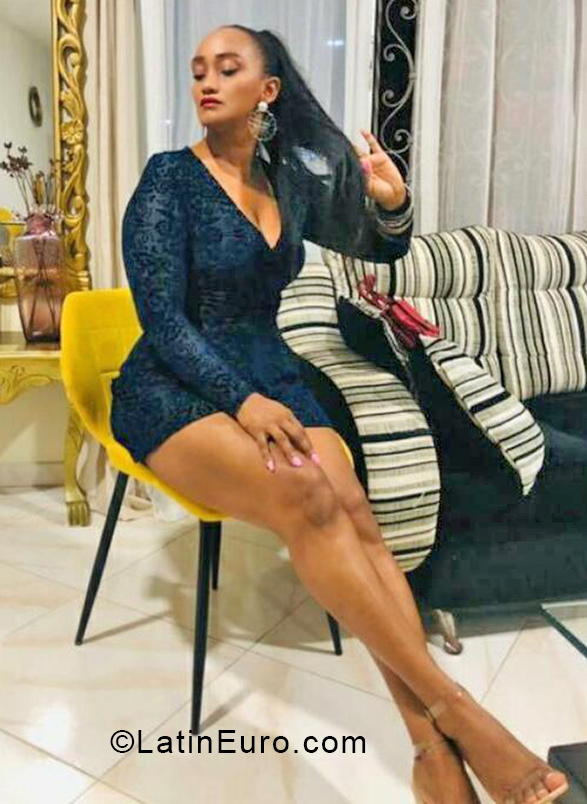Date this sensual Colombia girl Luz from Monteria CO31026