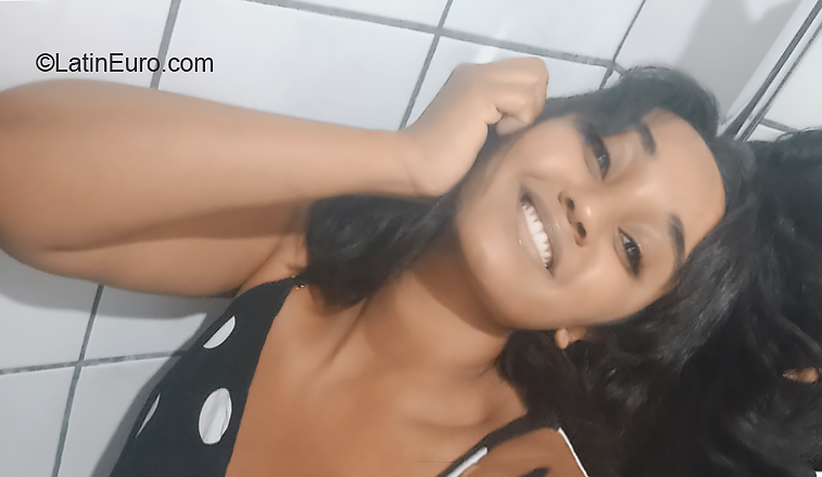 Date this stunning Brazil girl VANESSA from Belo Horizonte BR11605