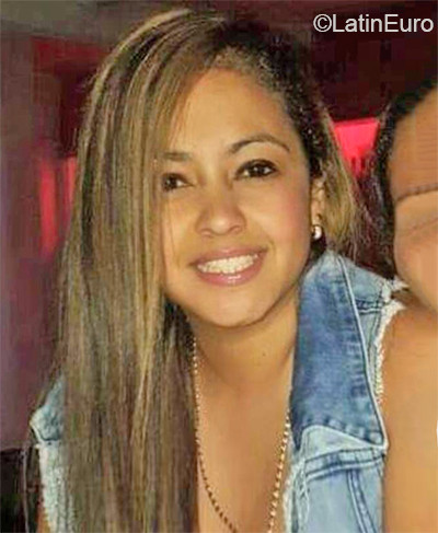 Date this hard body Colombia girl Mara from Cali CO31268