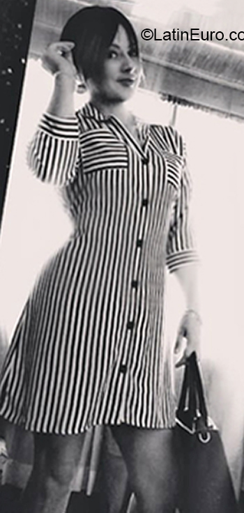 Date this stunning Costa Rica girl Millena from San Jose CR502