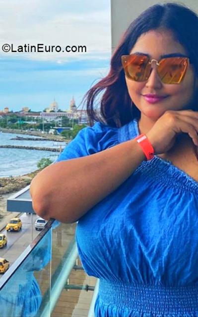 Date this lovely Colombia girl Johaine from Barranquilla CO31322