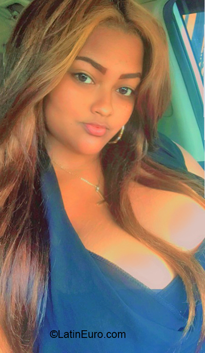 Date this funny Dominican Republic girl Yuli from Santo Domingo DO40589