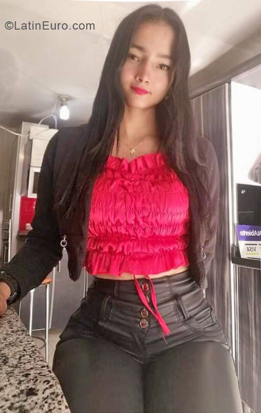 Date this cute Colombia girl Alejandra from Bogota CO31467
