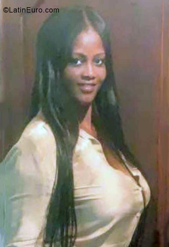 Date this hot Dominican Republic girl Miguelina from San Pedro De Macoris DO40646