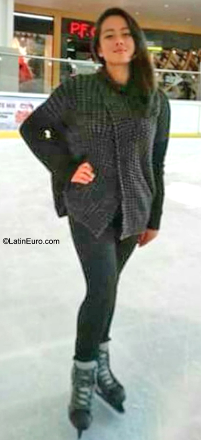 Date this attractive Mexico girl Margarita Lizeth from Ciudad de México MX2582