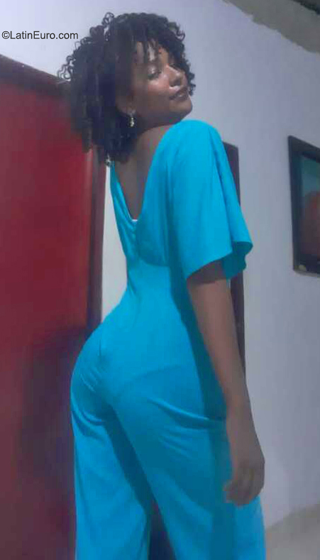 Date this cute Colombia girl Leed from Barranquilla CO31580
