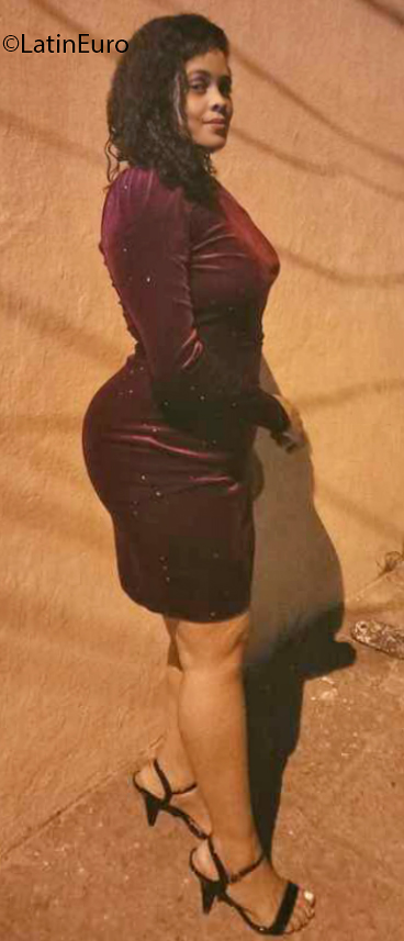Date this exotic Brazil girl Deborah from Recife BR11813
