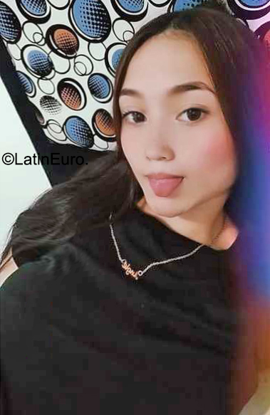 Date this beautiful Colombia girl Alejandra from Bucaramanga CO31724