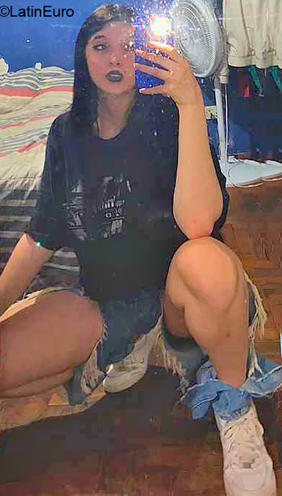 Date this beautiful Chile girl Paola from Puerto Mont CL340
