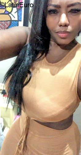 Date this happy Brazil girl Eliane from Rio De Janeiro BR11916