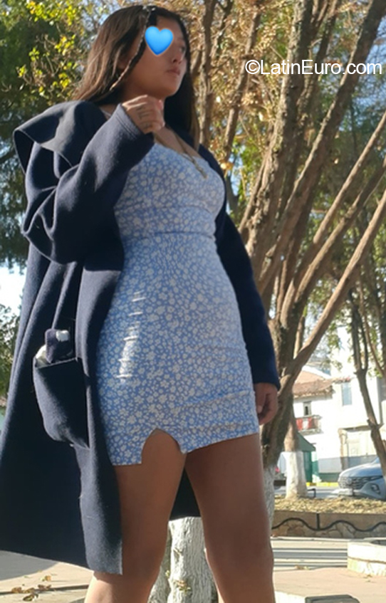 Date this athletic Peru girl RUTH from Lima PE2018