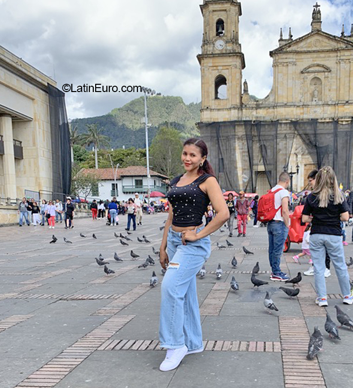 Date this passionate Colombia girl Angelica from Bogota CO31933
